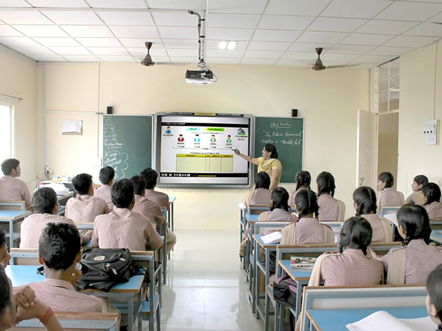 Digital Smart Classroom Solution